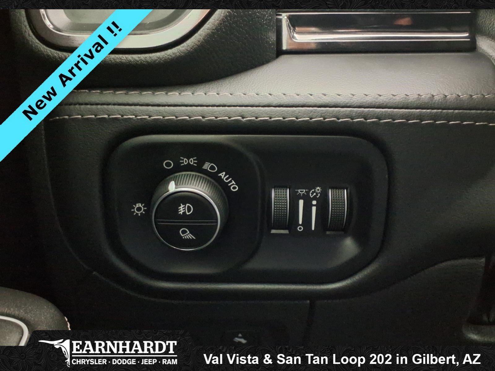 Used 2022 Bright White Clearcoat Ram Limited image 22