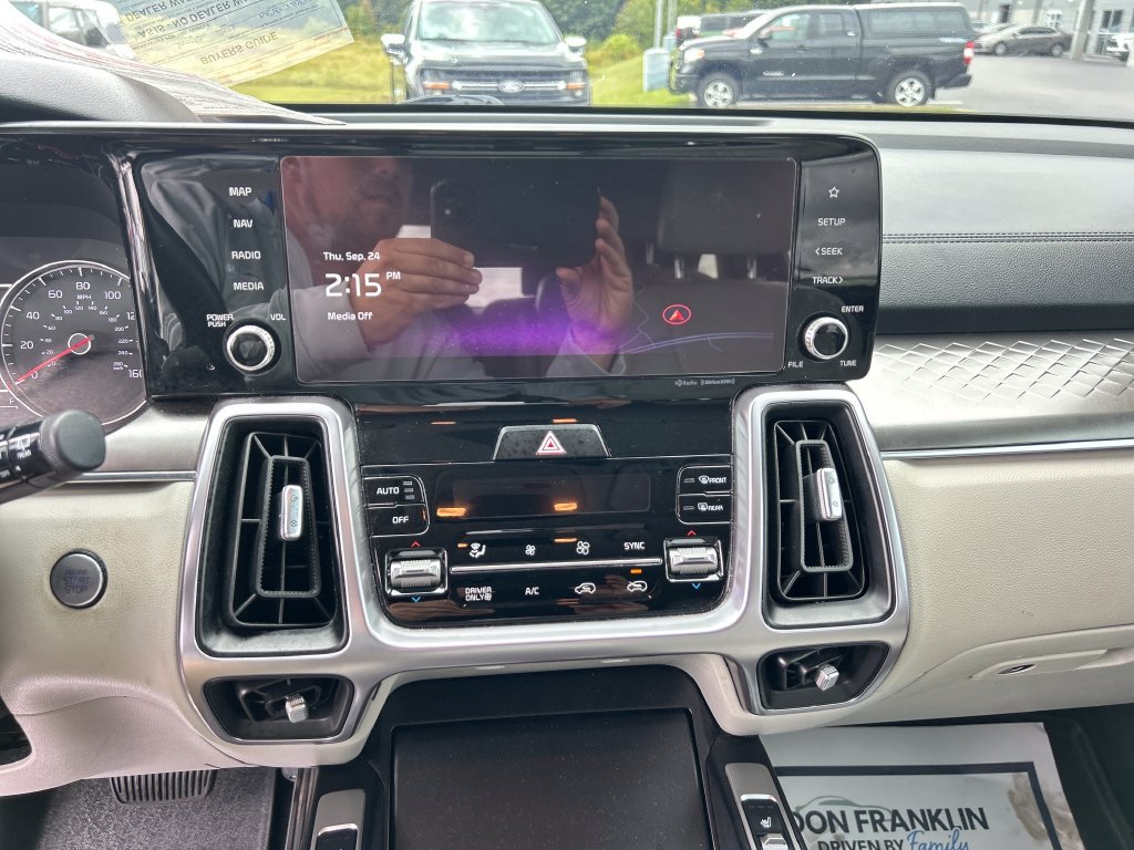 Used 2023 Gray Kia EX image 23