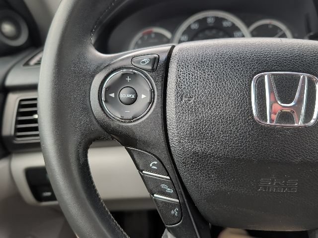 Used 2013 Still Night Pearl Honda EX-L image 4