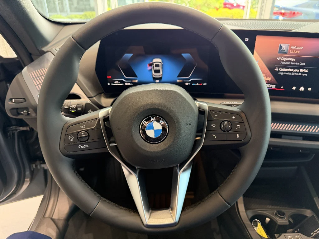 New 2026 Skyscraper Grey Metallic BMW xDrive image 9