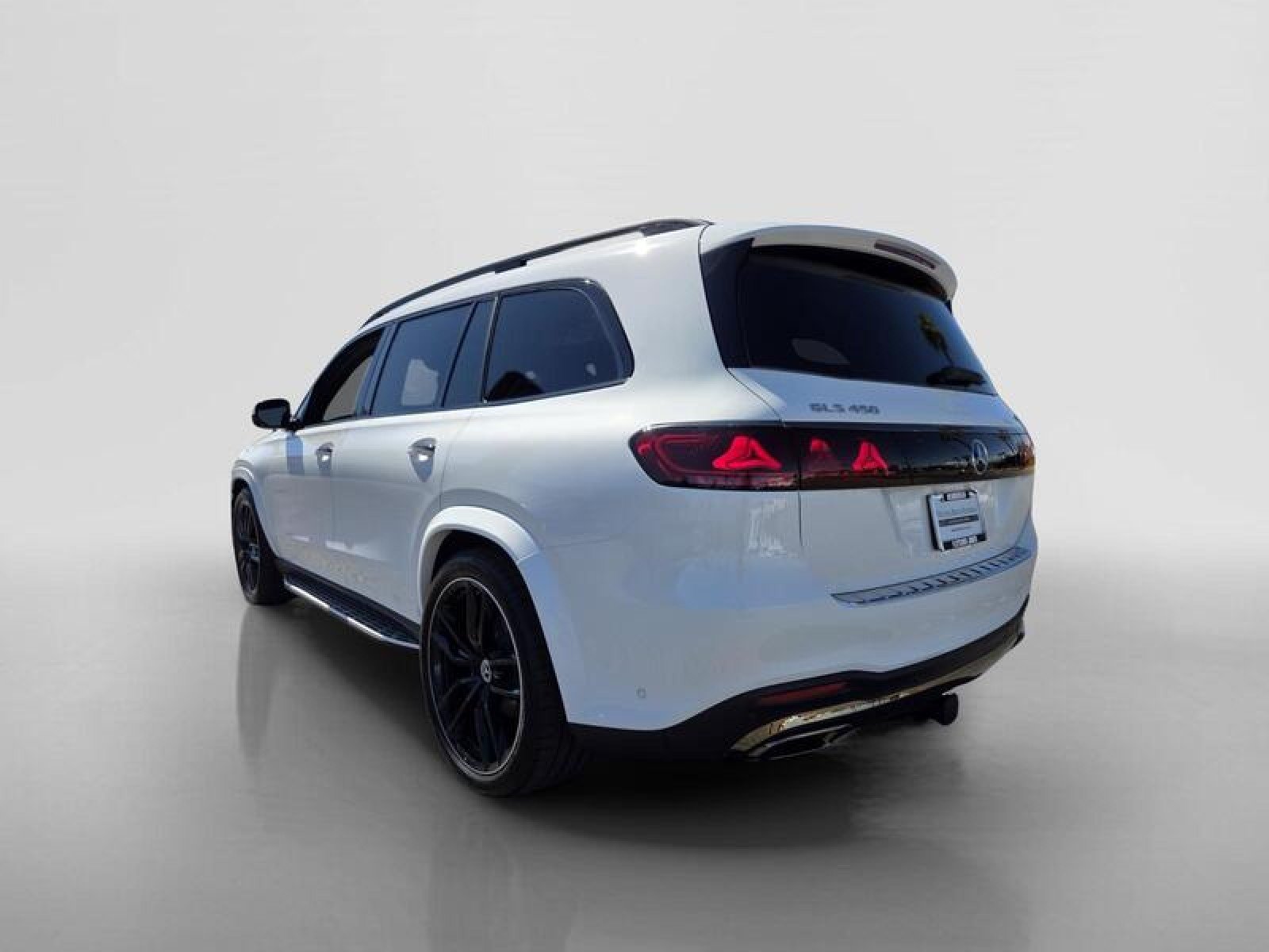 New 2027 Polar White Mercedes-Benz GLS 450 4MATIC® SUV image 3