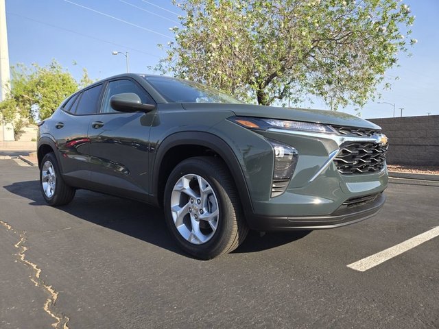 2026 Chevrolet Trax LS