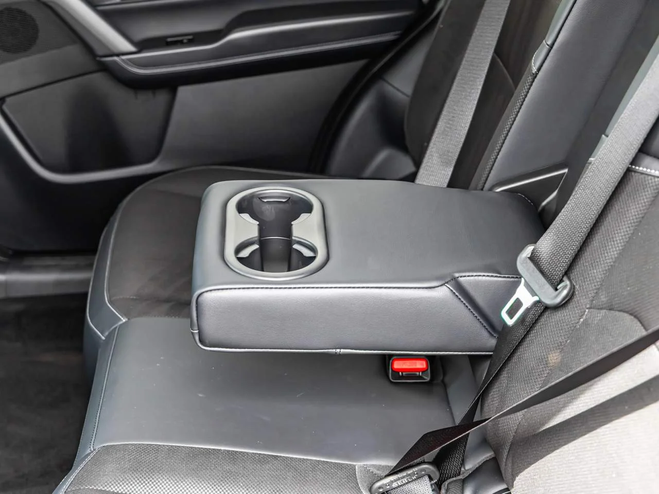 New 2026 Jet Black Mica Mazda 2.5 S Preferred AWD image 21