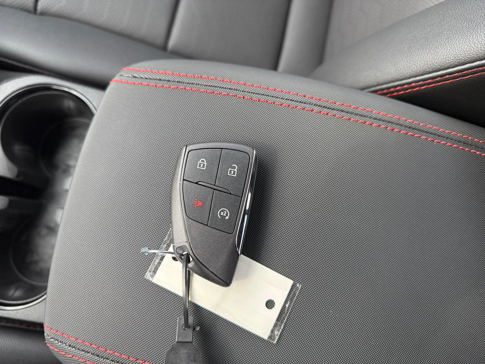 Used 2026 Summit White Chevrolet Z71 image 30