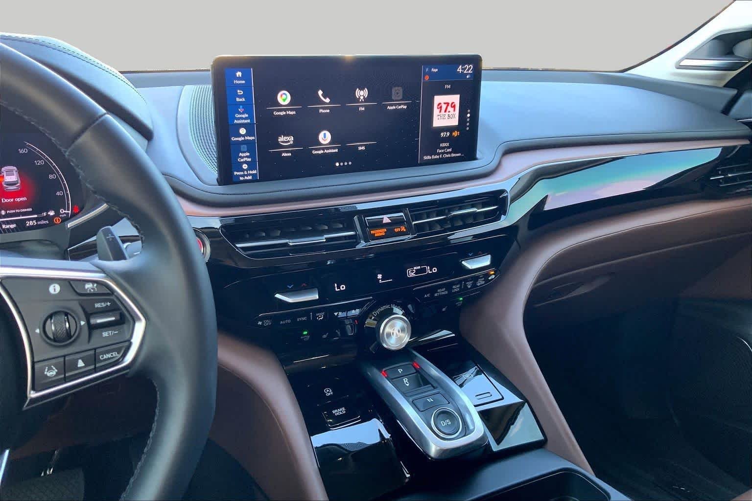 Used 2025 Liquid Carbon Metallic Acura w/Technology Package image 7