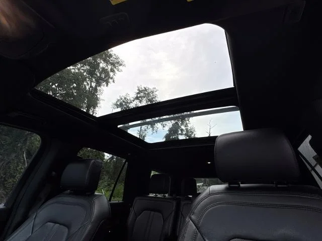 Used 2020 Star White Ford  image 11