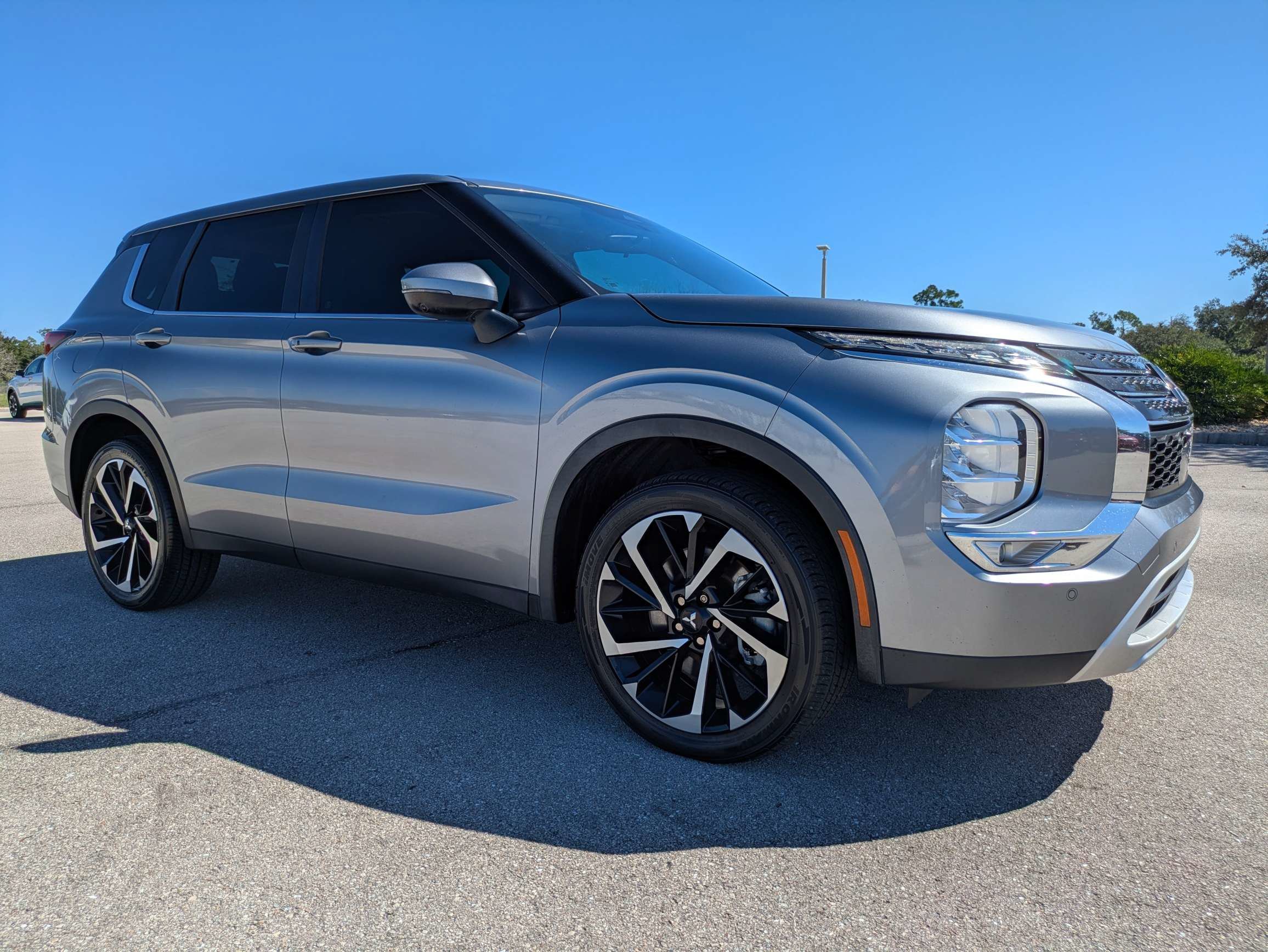 Used 2022 Mitsubishi Outlander SE with VIN JA4J3UA86NZ012335 for sale in Port Charlotte, FL