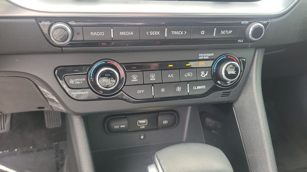 2022 Kia Niro EX - Photo 15