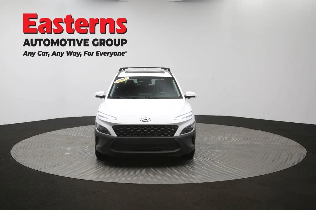 Used 2023 White Hyundai SEL image 55