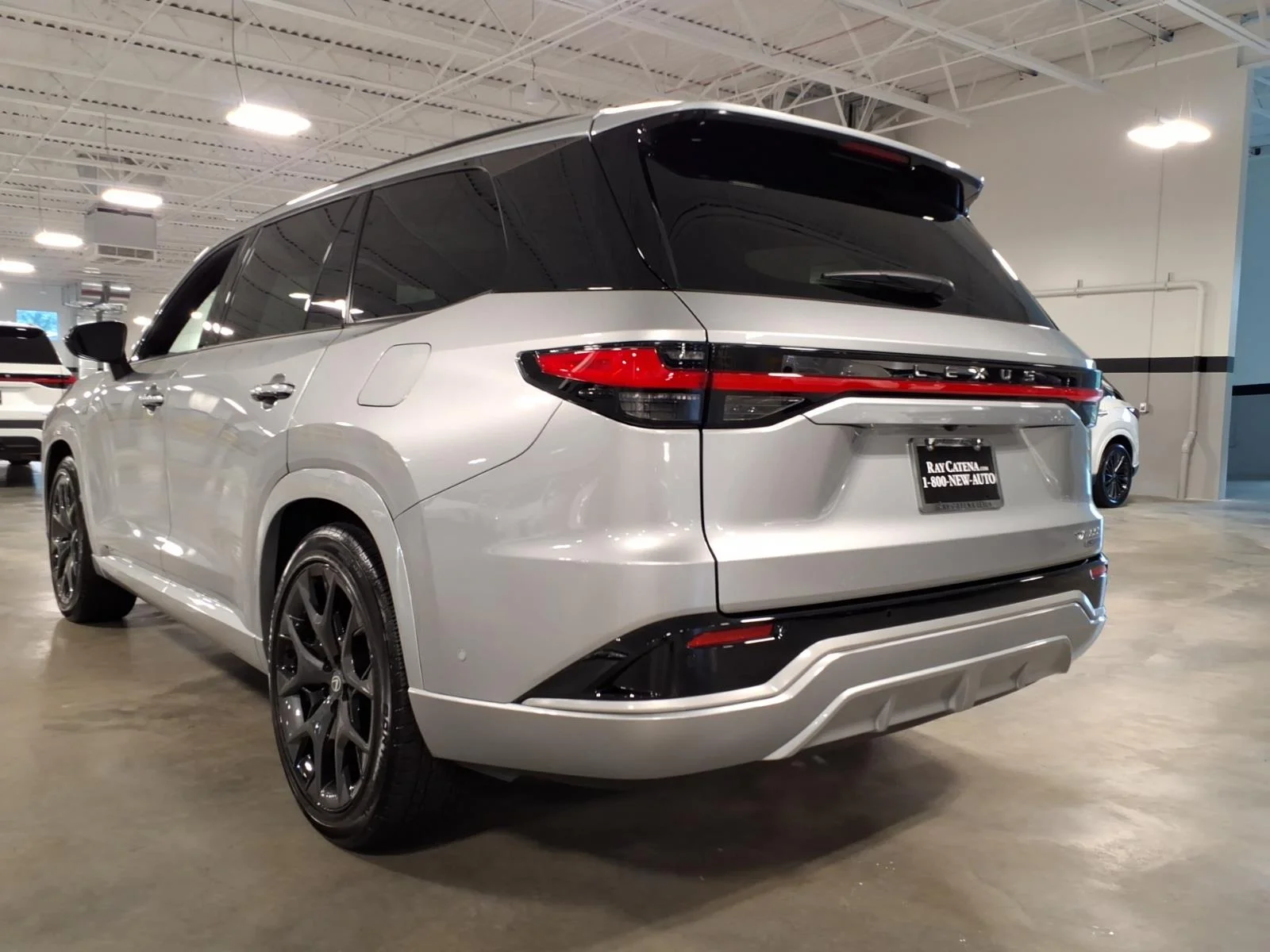 New 2026 Celestial Silver Metallic Lexus 500h F SPORT Performance Luxury image 14