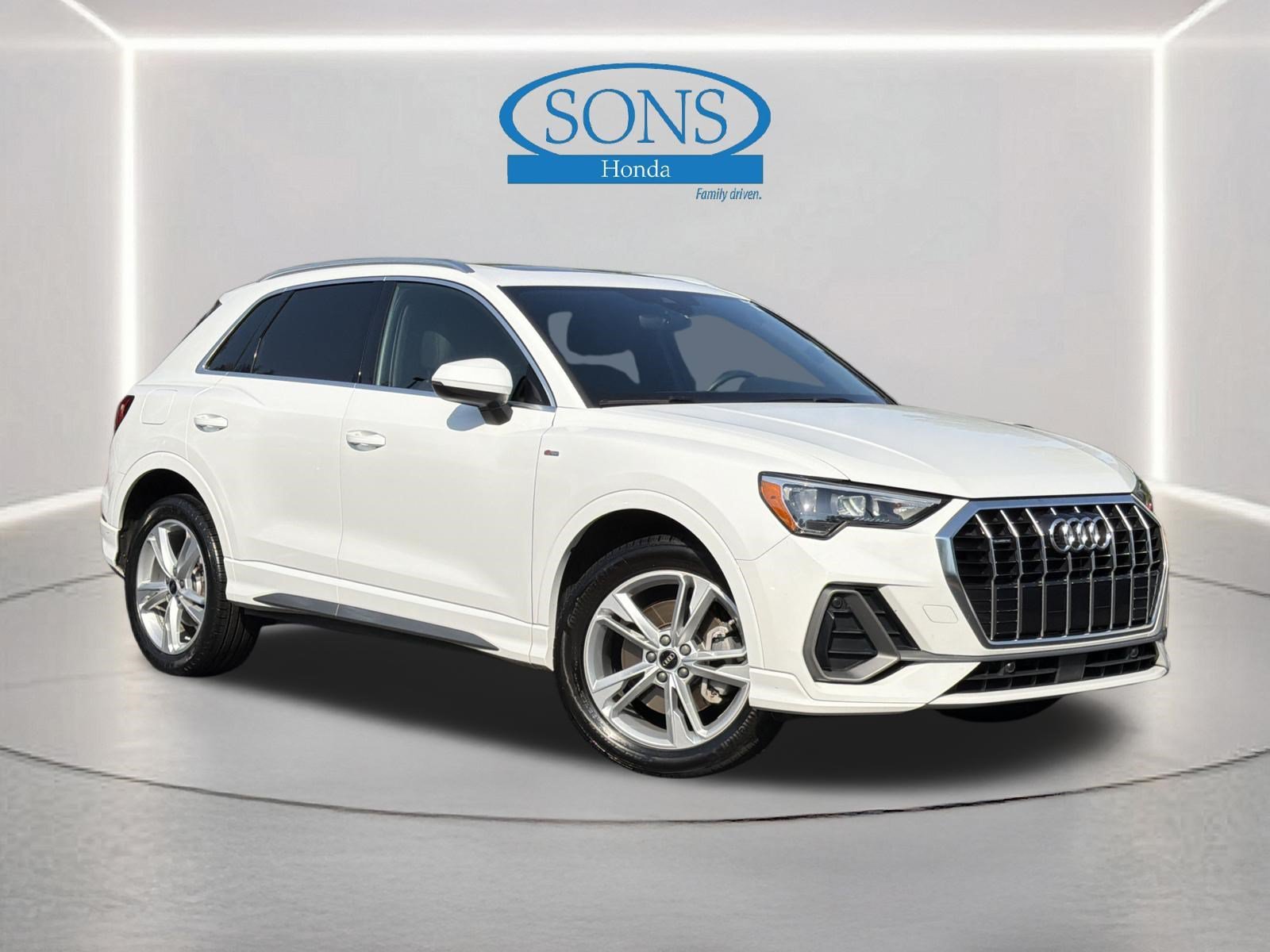 Used 2022 Glacier White Metallic Audi S line Premium image 1