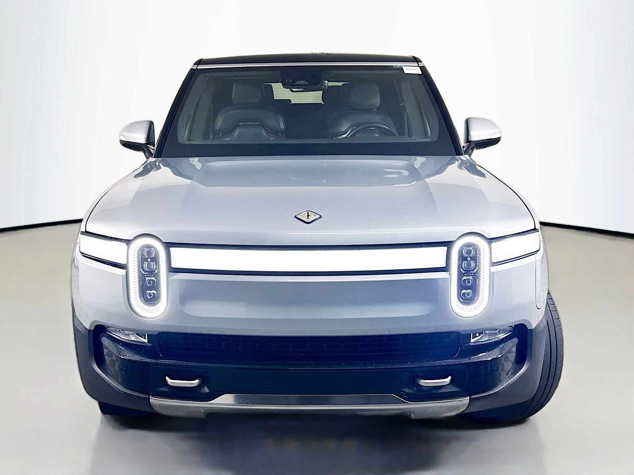 Used 2024 Rivian R1S Adventure with VIN 7PDSGBBA1RN044510 for sale in Palmetto Bay, FL