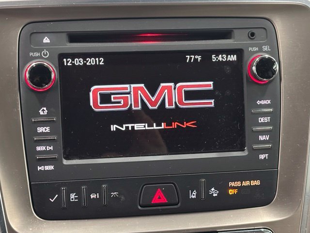 Used 2016 WHITE FROST TRICOAT GMC Denali image 32
