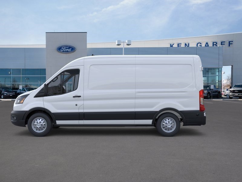 New 2026 Oxford White Ford Base image 3