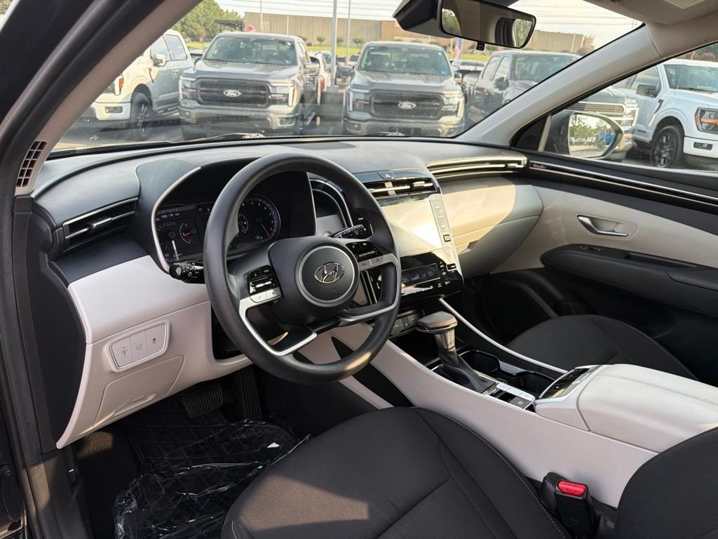 Used 2024 Black Pearl Hyundai SEL image 12