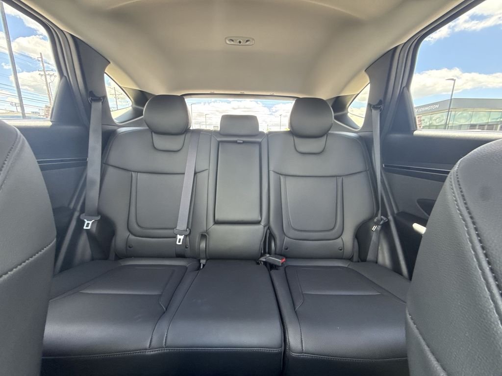 Used 2023 Silver Hyundai SEL image 22