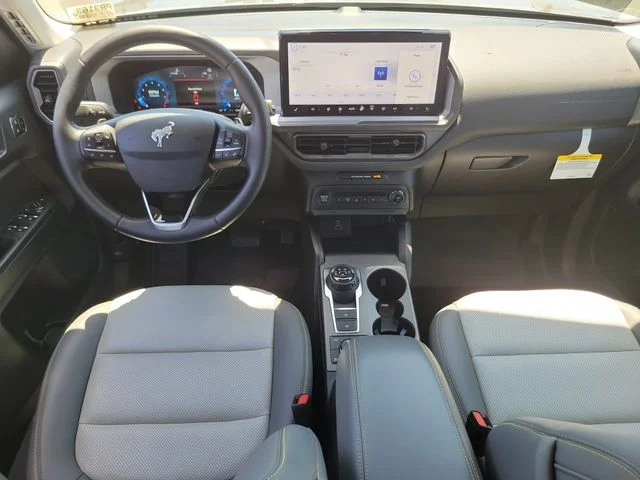 Used 2025 Carbonized Gray Metallic Ford Badlands image 15