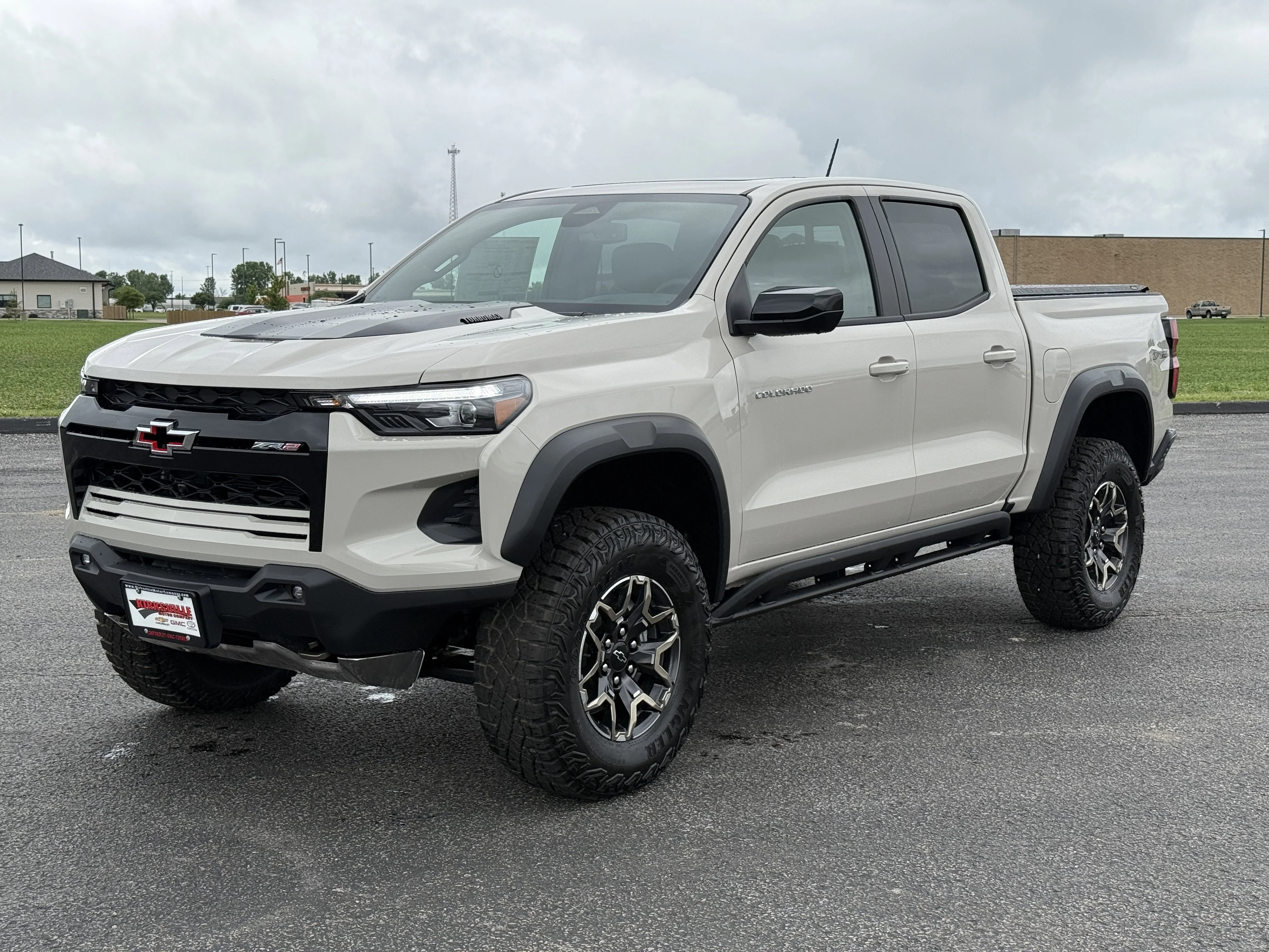 2026 Chevrolet Colorado ZR2 - Photo 8