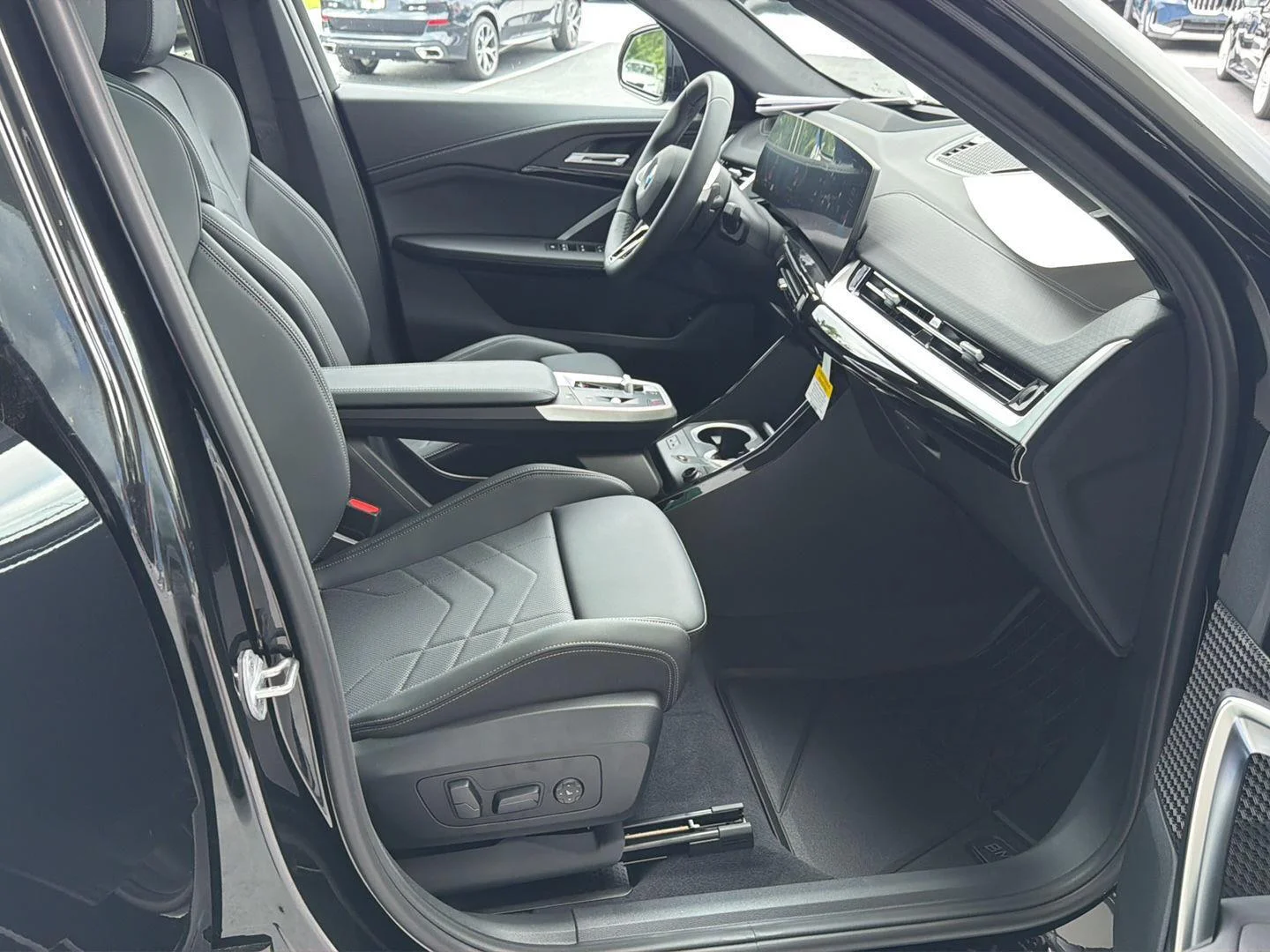 New 2026 Black Sapphire Metallic BMW xDrive28i image 13