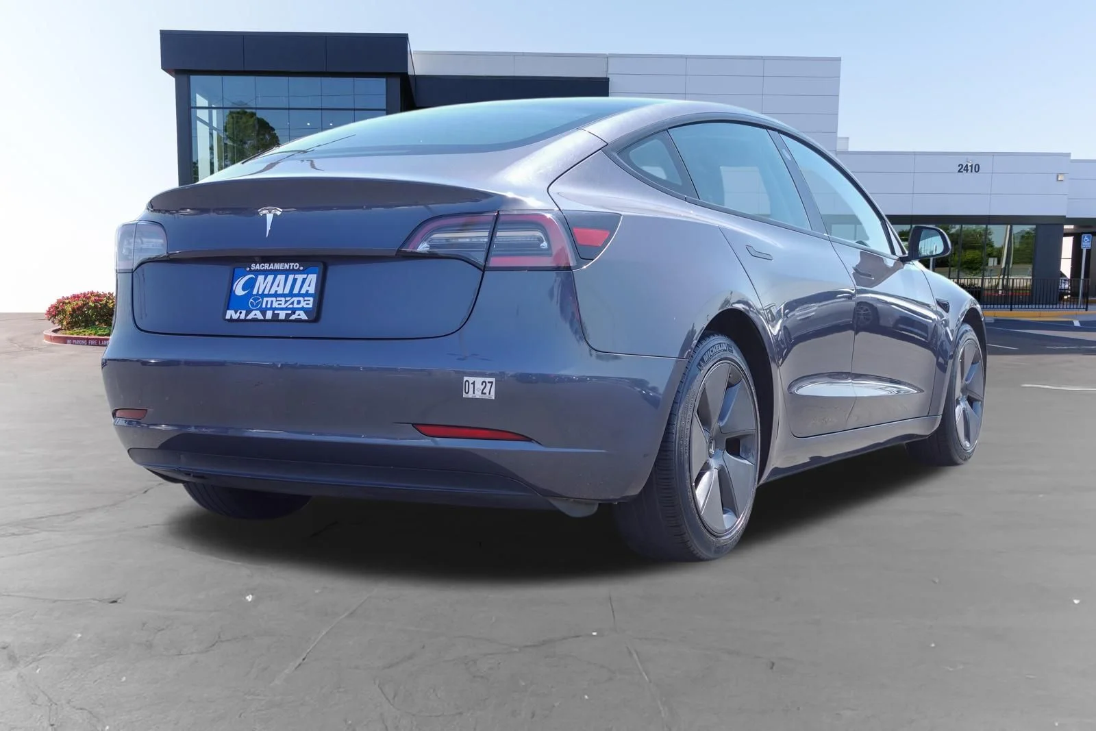 Used 2023 Midnight Silver Metallic Tesla Base image 3