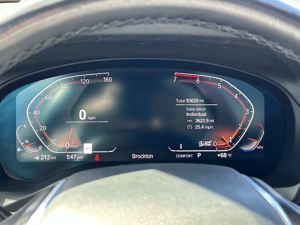Used 2021 White BMW xDrive30i image 25