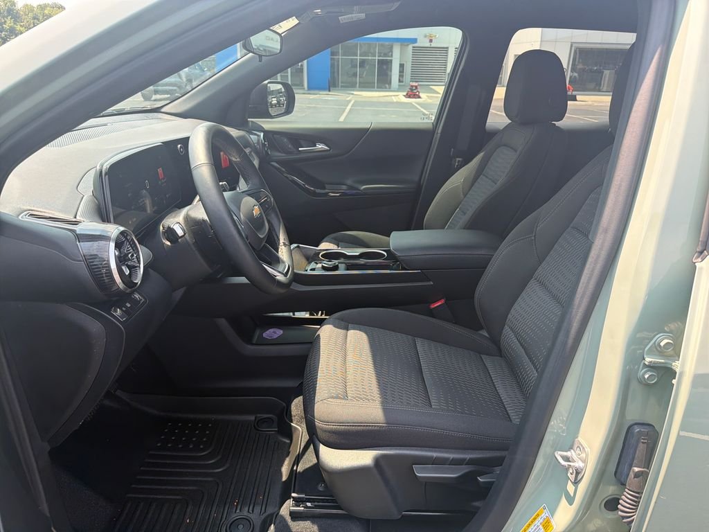 Used 2026 Green Chevrolet LT image 16