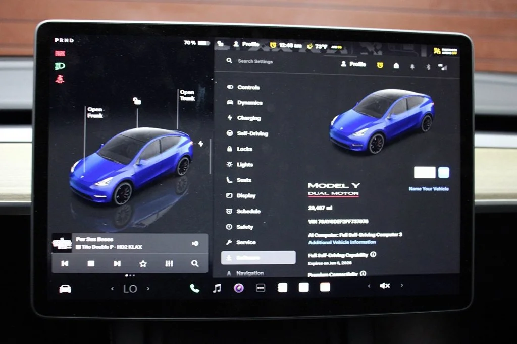 Used 2023 Deep Blue Metallic Tesla Performance image 29