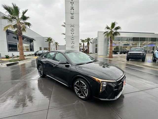 2026 Kia K4 GT-Line