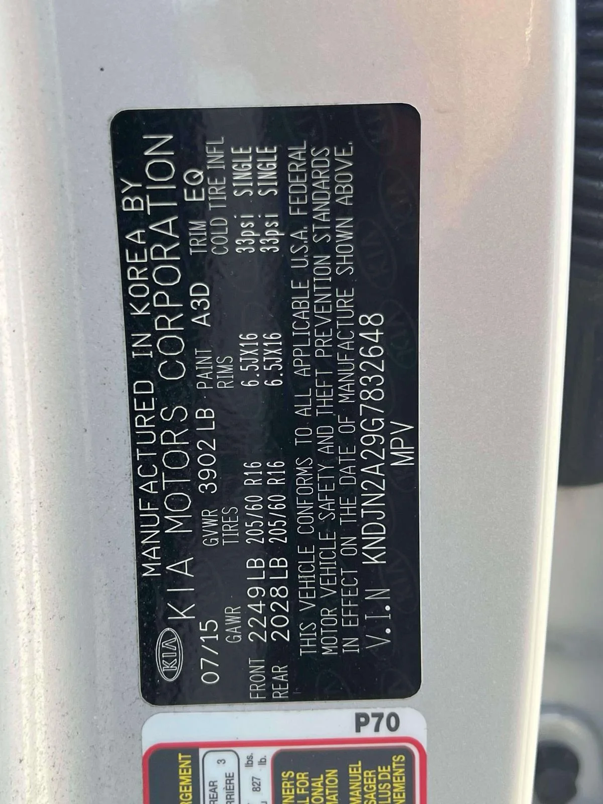 Used 2016 Bright Silver Kia Base image 19