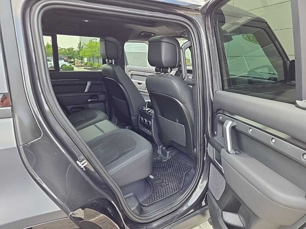 Certified Used 2023 Carpathian Gray Premium Metallic Land Rover Carpathian Edition image 19