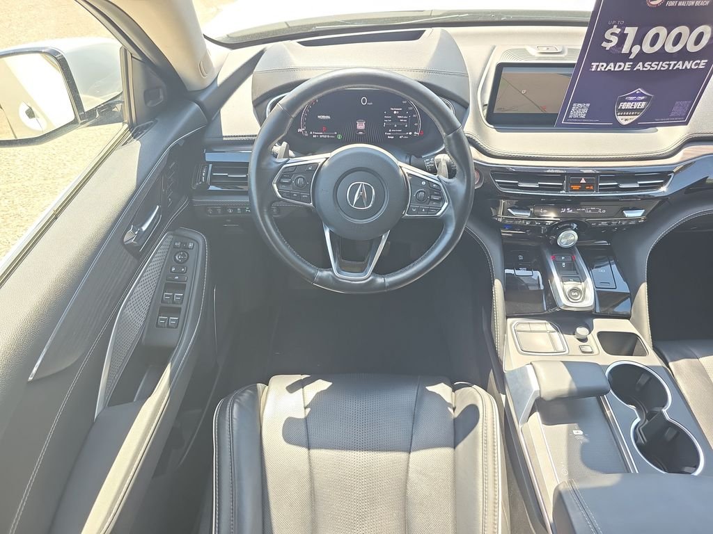 Used 2023  Acura Advance image 13