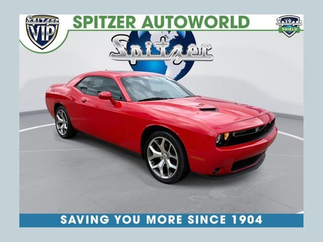 2016 Dodge Challenger SXT Plus RWD
