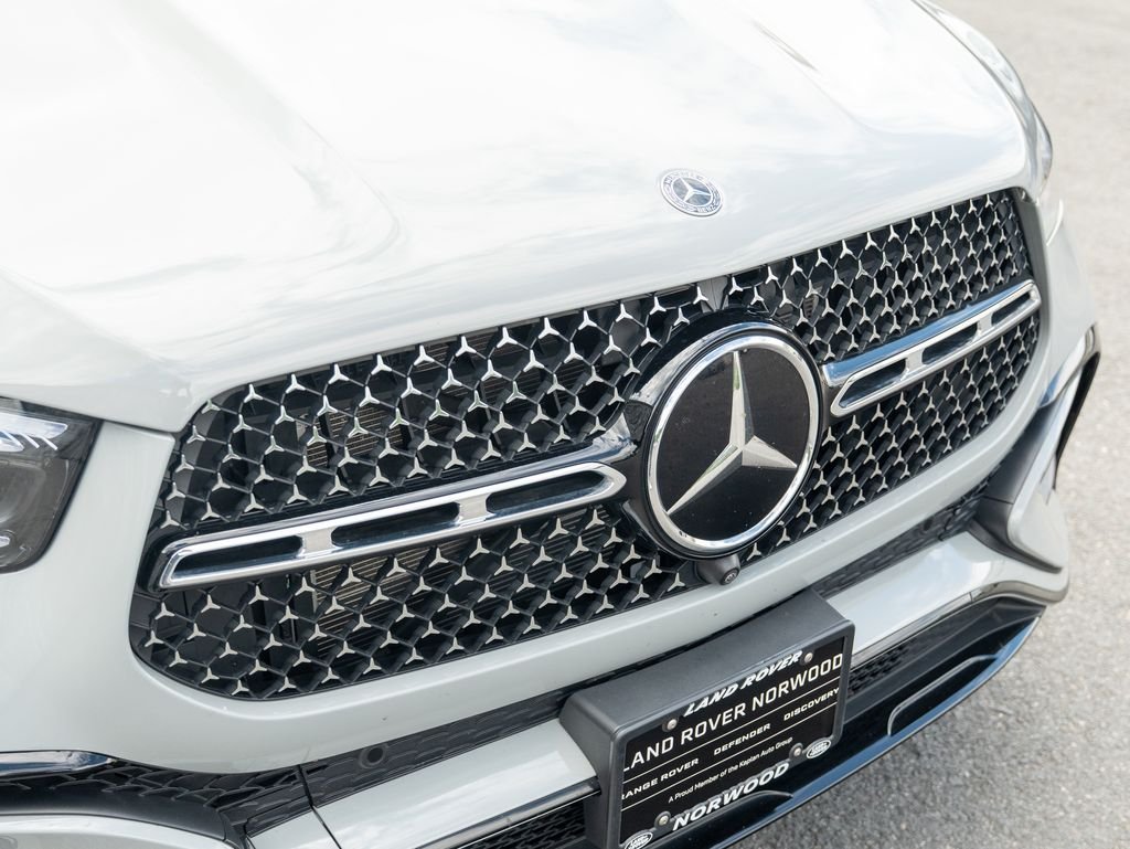 Used 2024 Gray Mercedes-Benz GLE 450 image 15