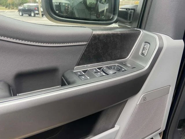 2026 Ford F-250 Super Duty XLT - Photo 14