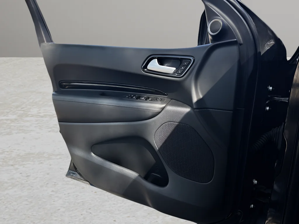 Used 2022 Black Dodge Citadel image 17