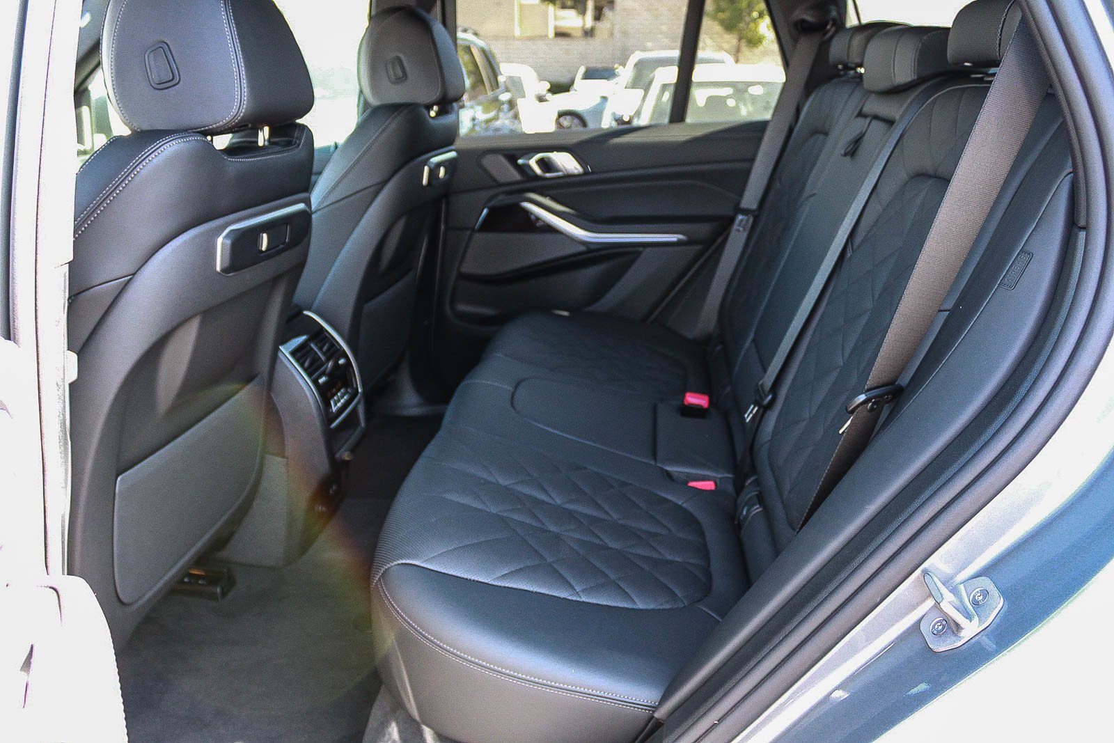 2026 BMW X5 40i - Photo 16