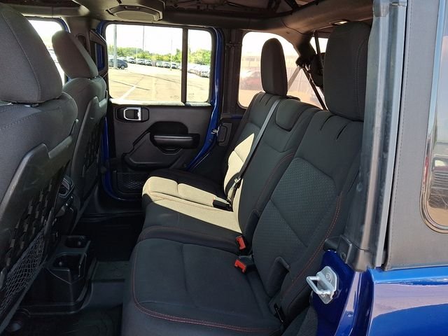 Used 2020 Ocean Blue Metallic Jeep Unlimited Rubicon image 10