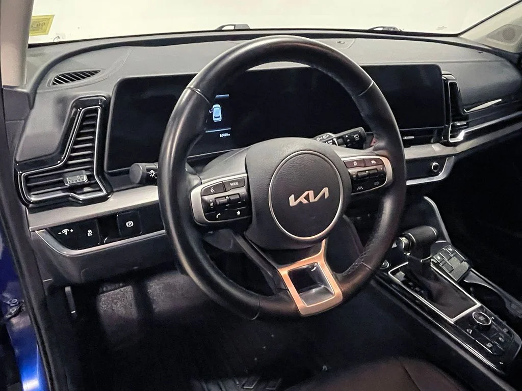 Used 2023 Blue Kia EX image 19