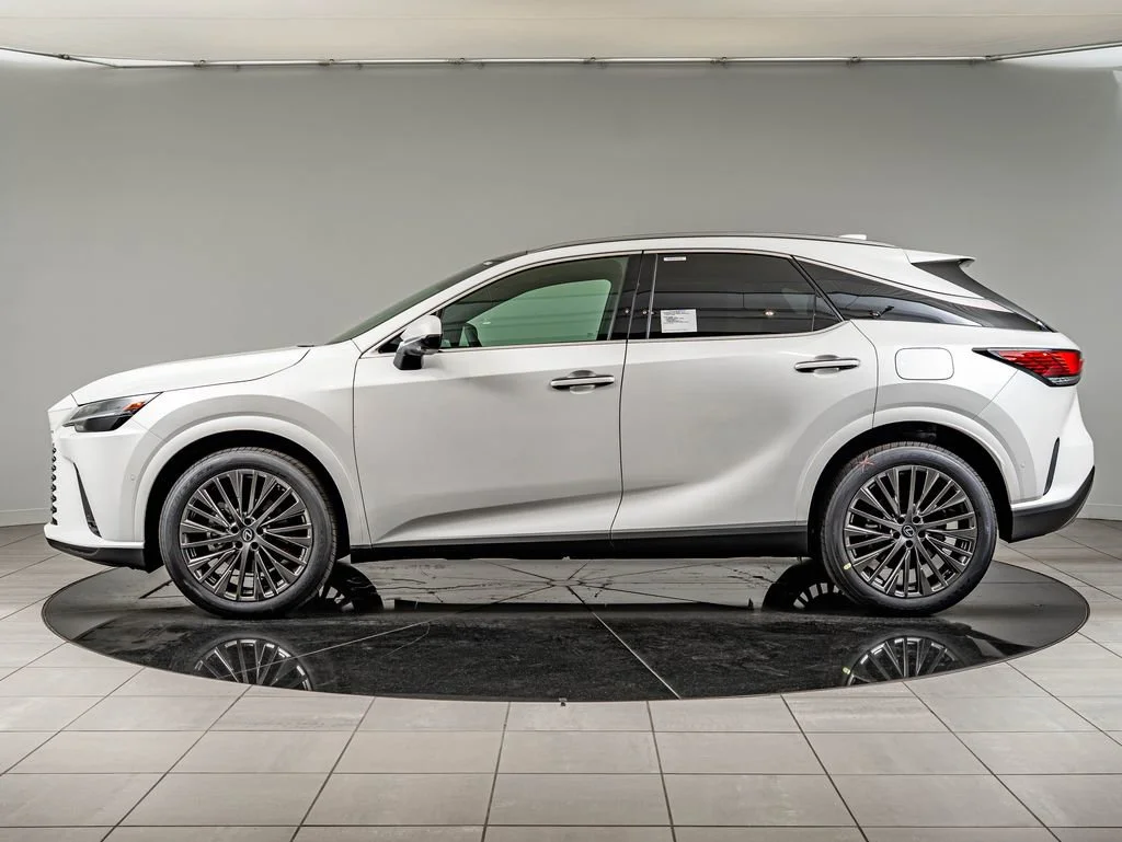 New 2026 Eminent White Pearl Lexus 350 Luxury image 8