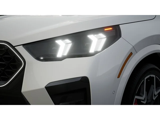 New 2026 Alpine White BMW xDrive28i image 6