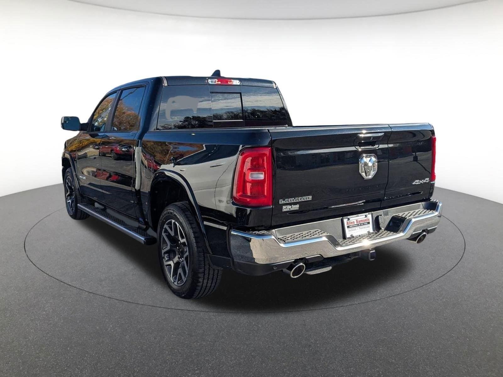 2026 RAM 1500 Laramie - Photo 6