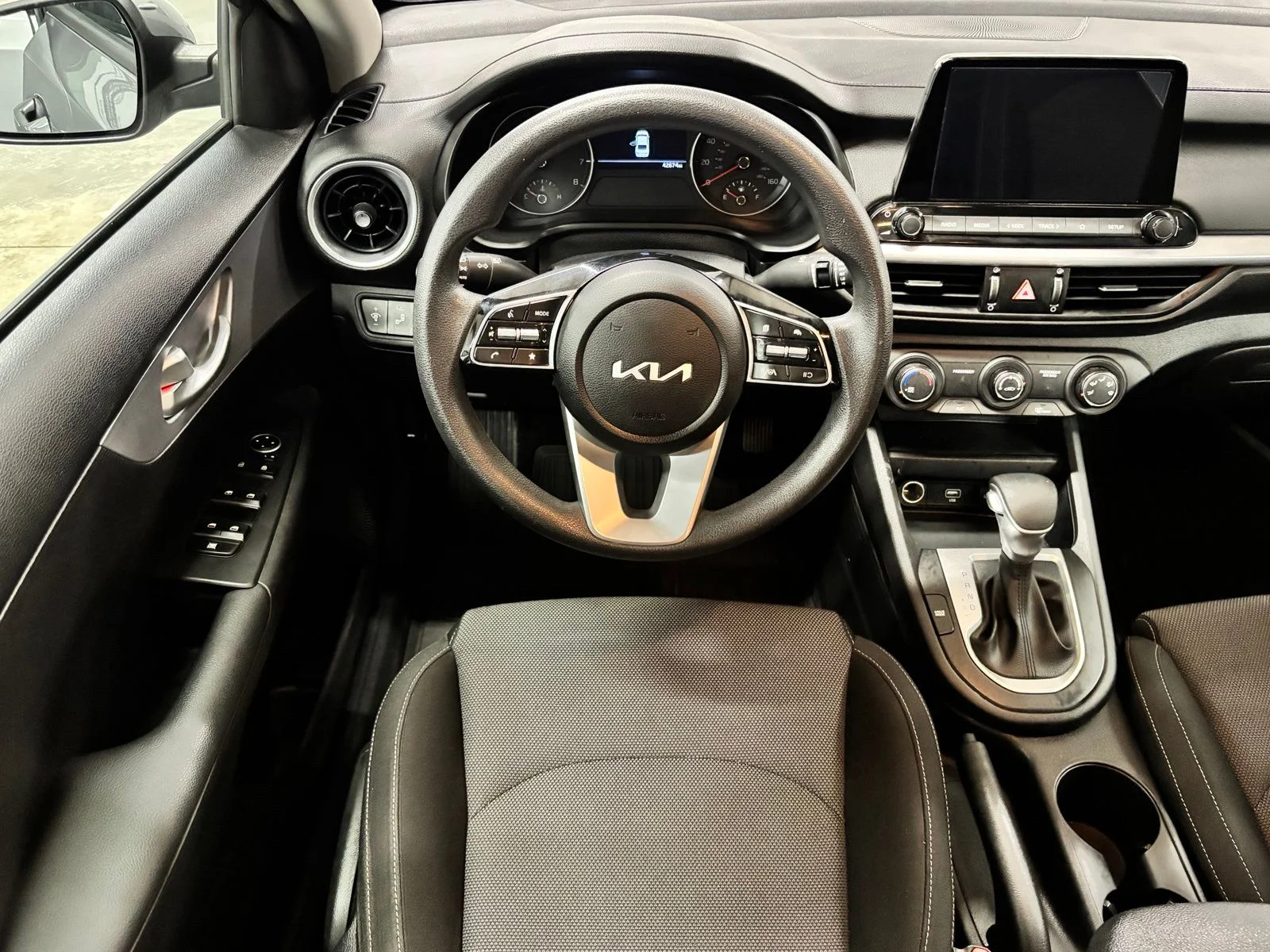 Used 2023 Gray Kia LXS image 13
