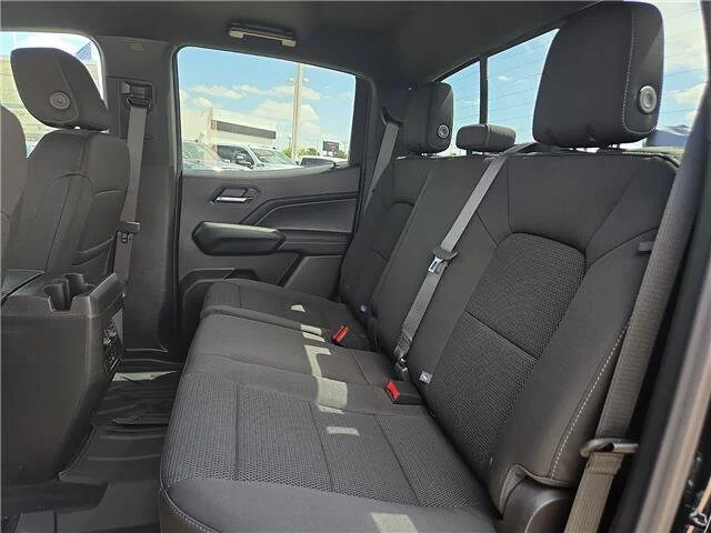 New 2026 Onyx Black GMC Elevation image 15