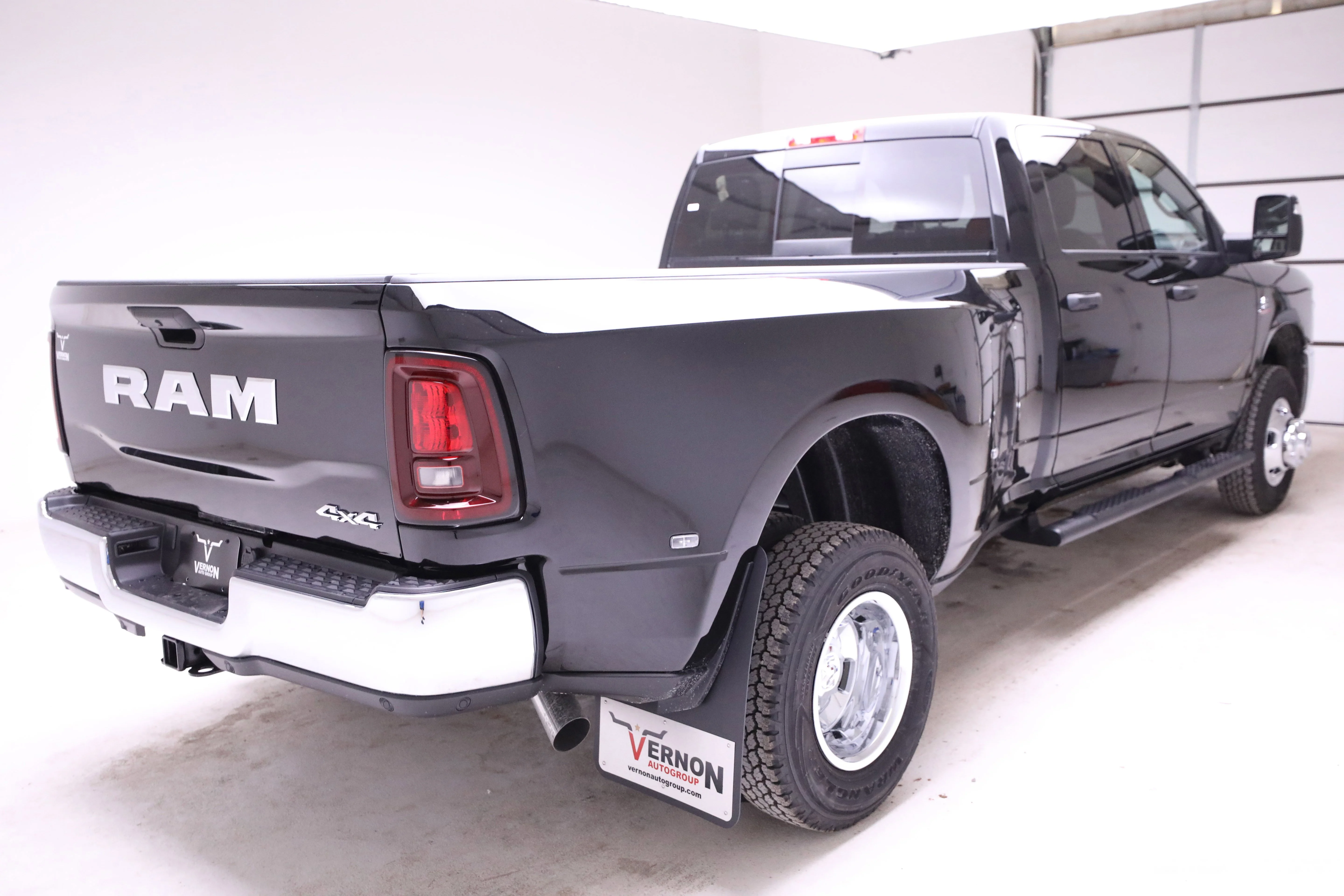 New 2026 Ram 3500 DRW ST Crew Cab 4x4