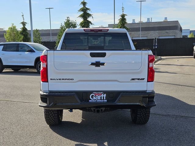 New 2026 Summit White Chevrolet ZR2 image 4