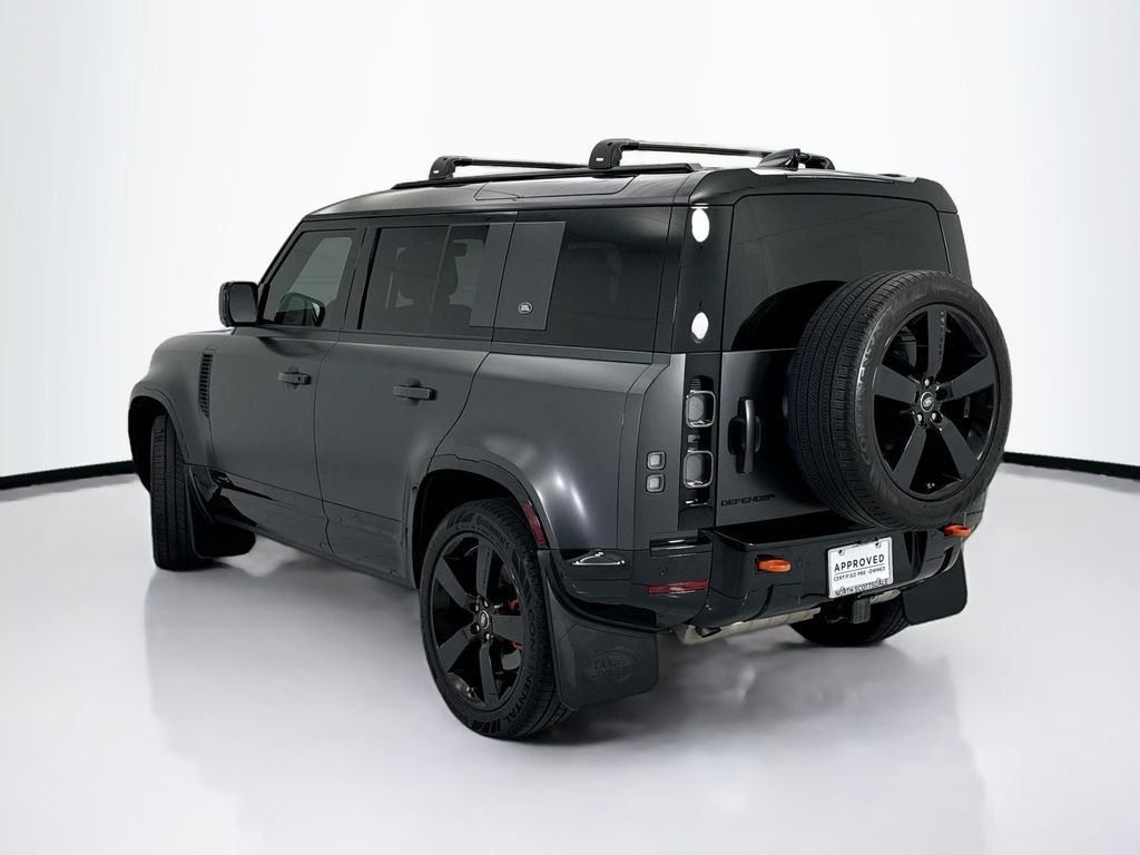 Used 2023 Santorini Black Metallic Land Rover X image 7