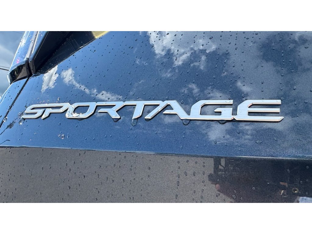 New 2026 Gravity Gray Kia EX image 6