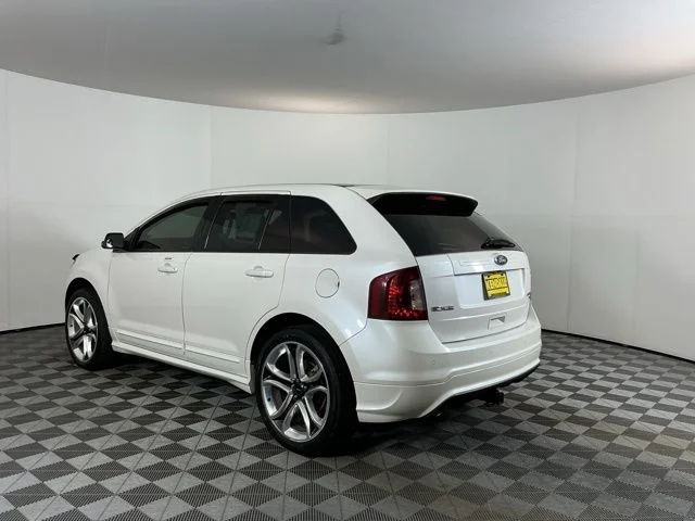 Used 2012 White Ford Sport image 7