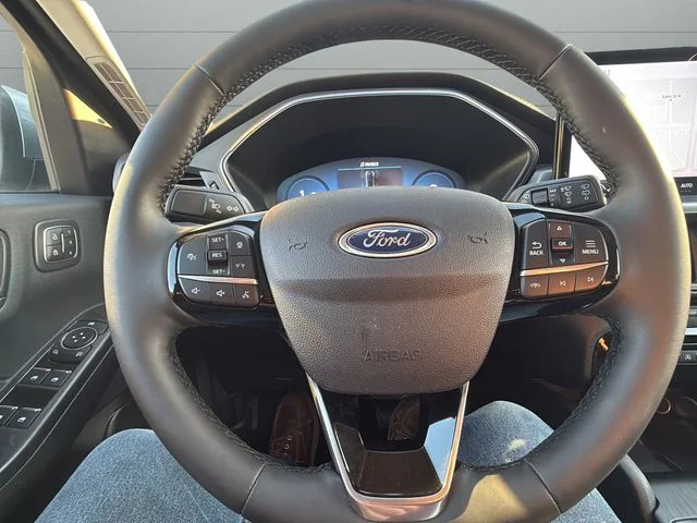 Used 2023 Silver Ford Active image 26