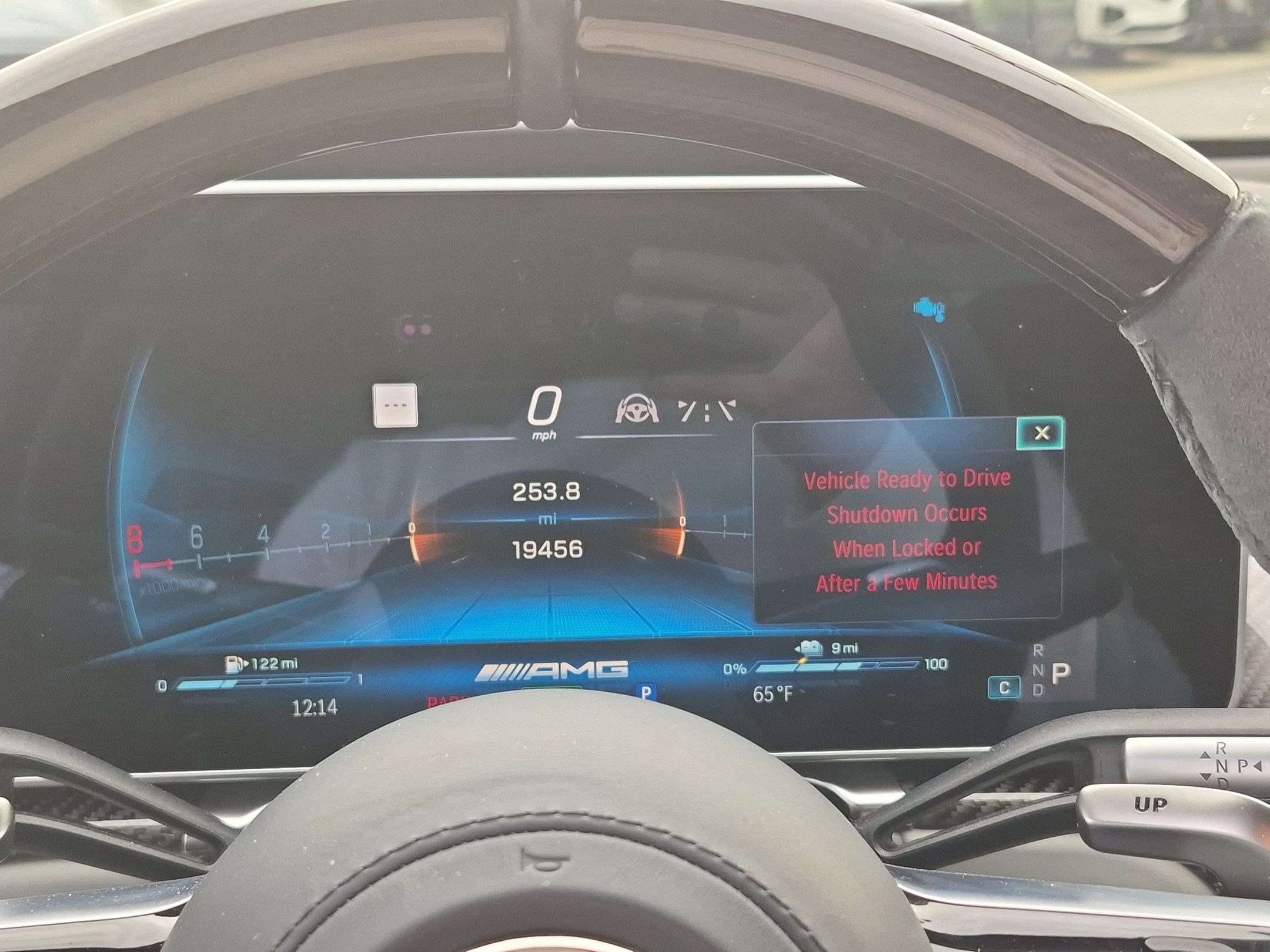 Certified Used 2025 MANUFAKTUR Signature Mystic Blue Metallic Mercedes-Benz AMG® S 63 E image 20